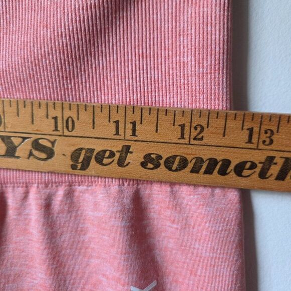 EUC LIKE NEW GYMSHARK PINK SEAMLESS HEATHERED LEGGINGS WORKOUT SIZE S / M - Picture 11 of 13